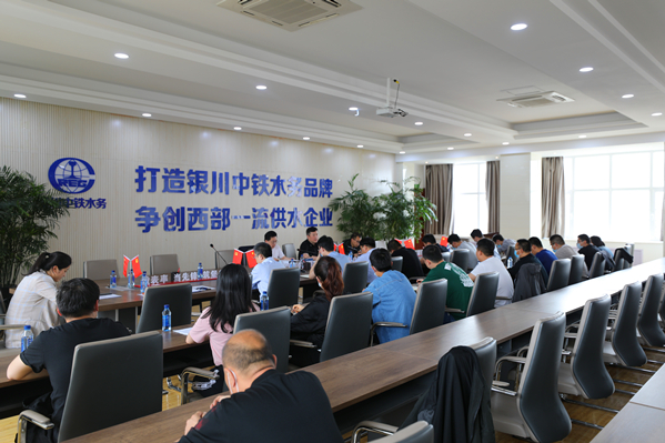 中鐵水務(wù)集團(tuán)黨委副書記、紀(jì)委書記劉占偉調(diào)研銀川西線供水項(xiàng)目召開廉潔提醒座談會(huì)